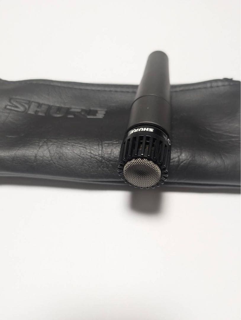 【美品＆使用頻度少なめ】SHURE SM57 ダイナミックマイク 本体とケース