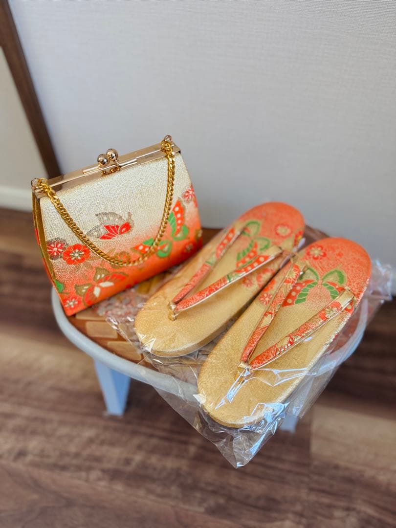 七五三に★赤色着物に熨斗と四季の花々　7歳着物、袋帯のセット