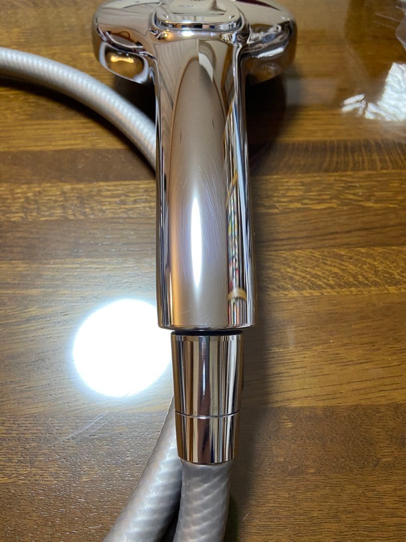 リクシル　エコアクアスイッチシャワーSPA ホース　減圧弁付き