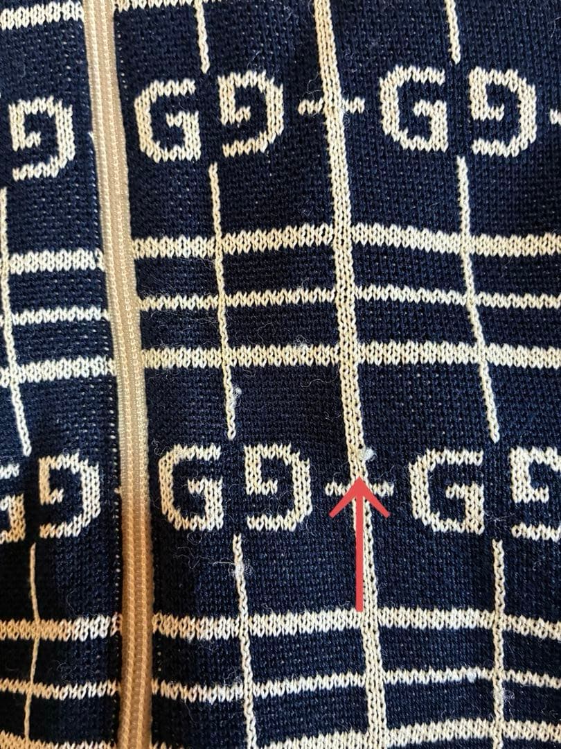 GUCCI ジップアップブルゾン　キッズ