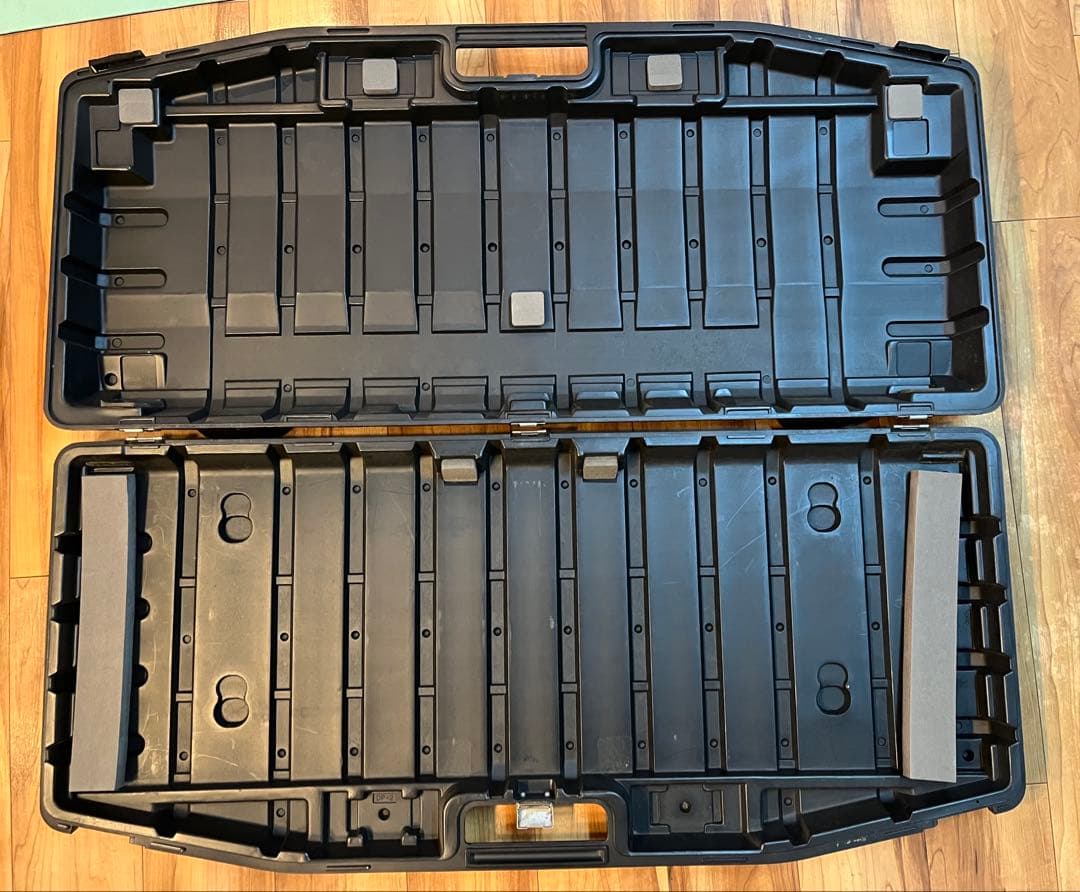 Roland JX-8P アナログシンセサイザー（ケース付き）