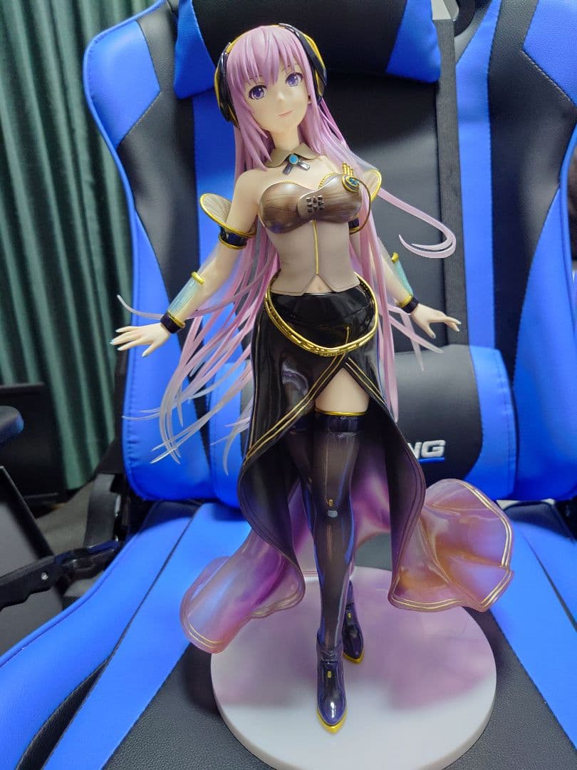 FREEing キャラクター・ボーカル・シリーズ 巡音ルカ V4X 1/4