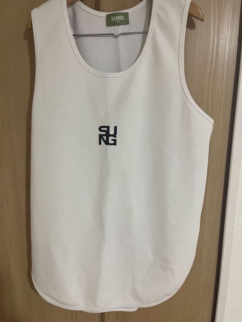 sung1975 タンクトップ