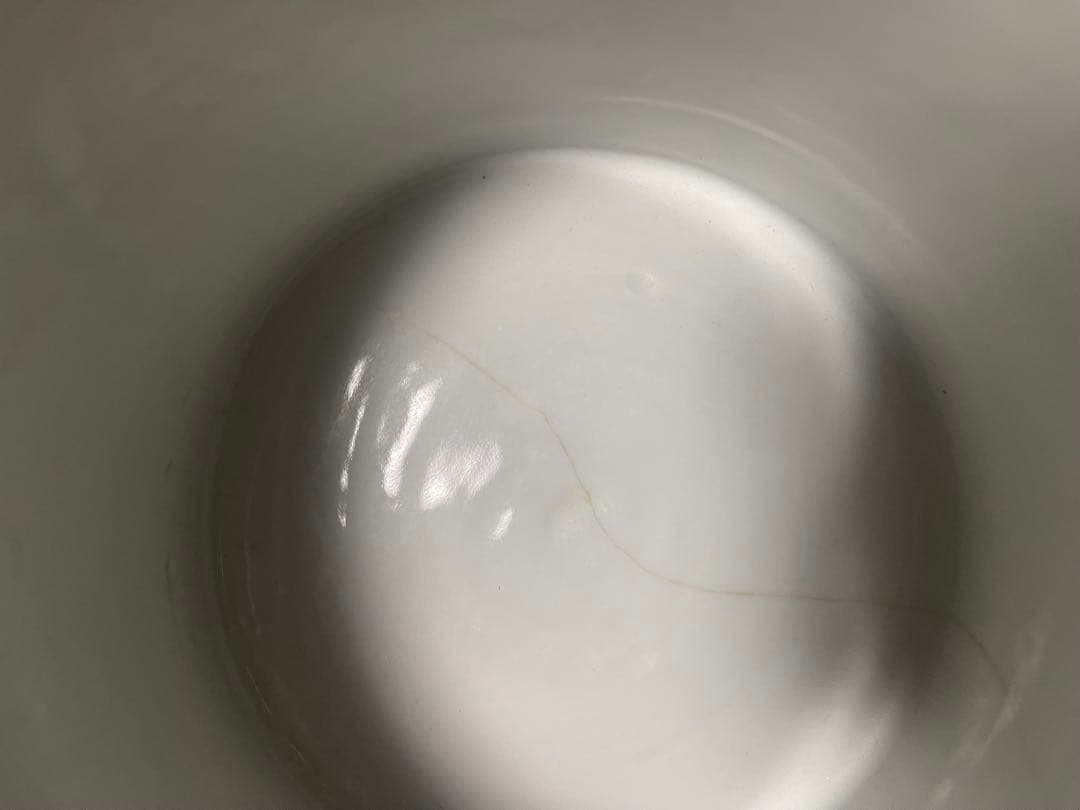 明宣徳時代 【大明宣徳年製 】在銘 染付 青花唐花文三足炉 (B-82)