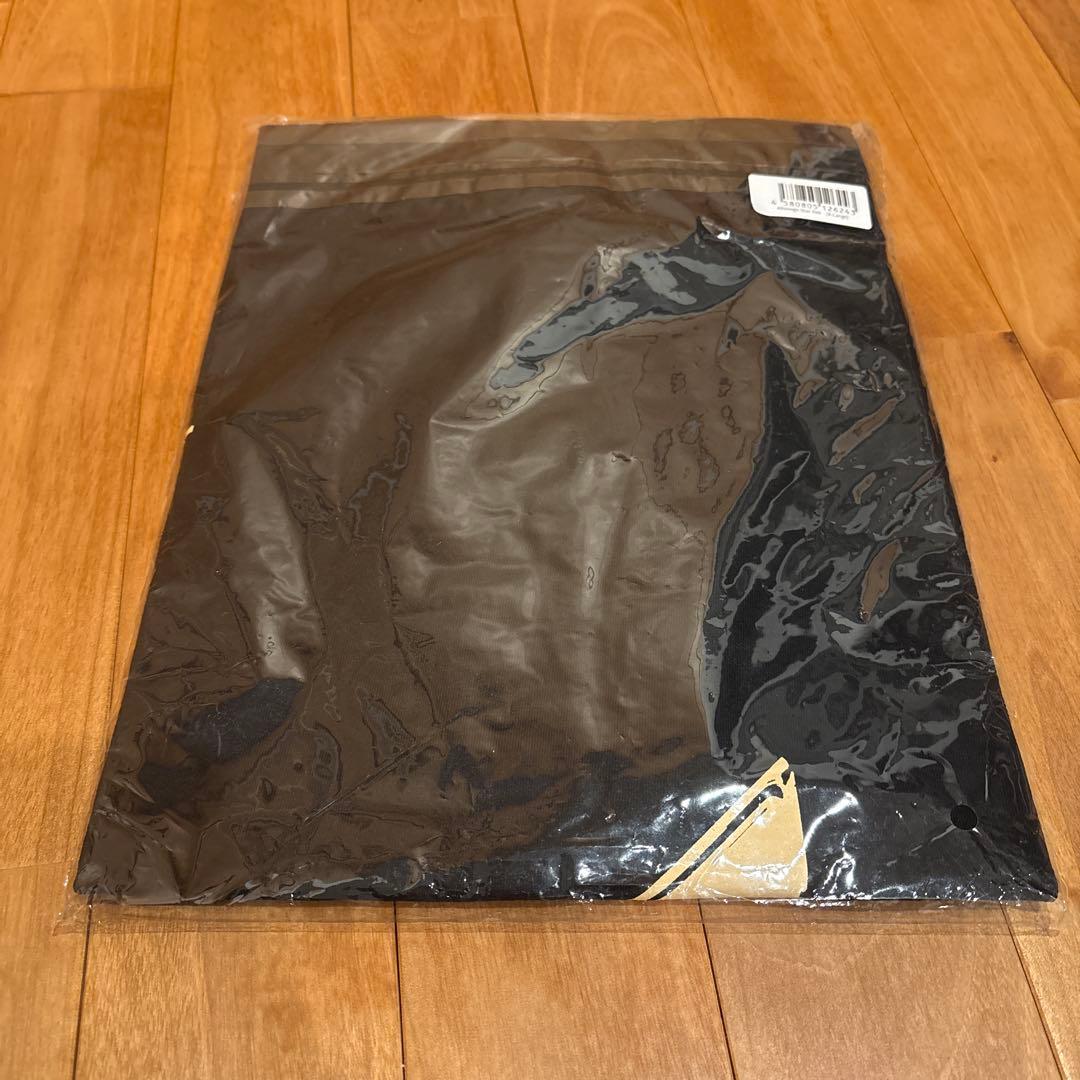 LISAリサTシャツ XL 新品未開封blackpinkポップアップ