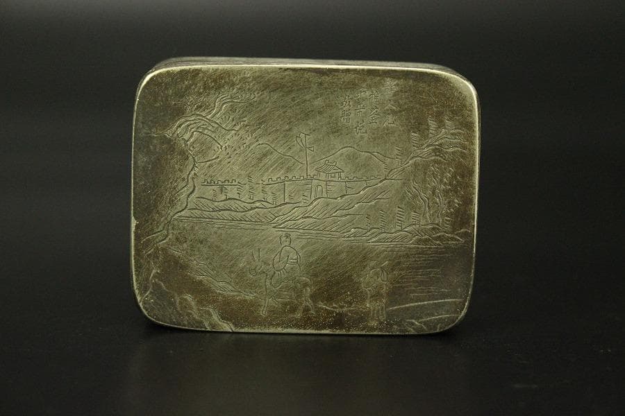 中国美術 古錫 刻 古城眺馬上人物紋 題詞 蓋物 文房四宝(HA433)