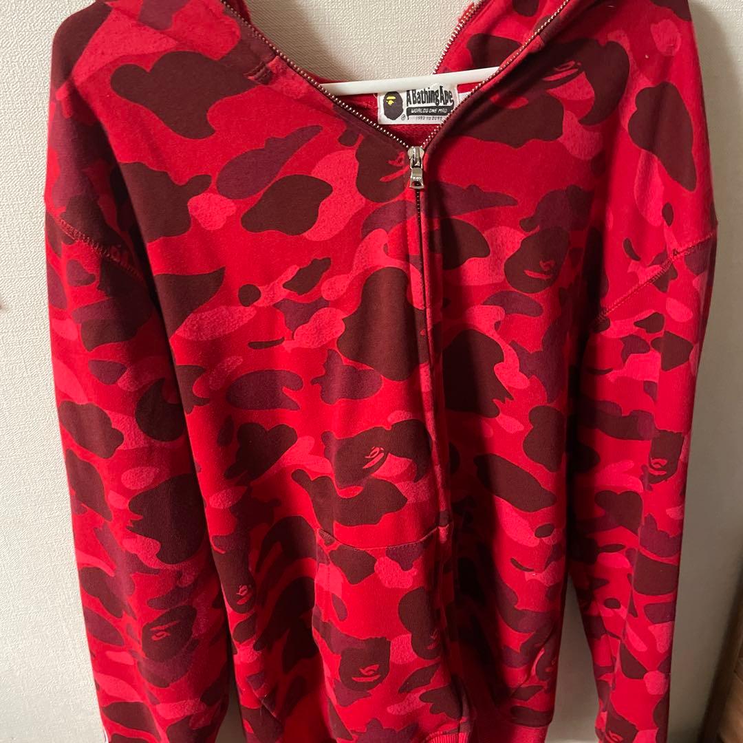 A Bathing Ape 赤迷彩パーカー