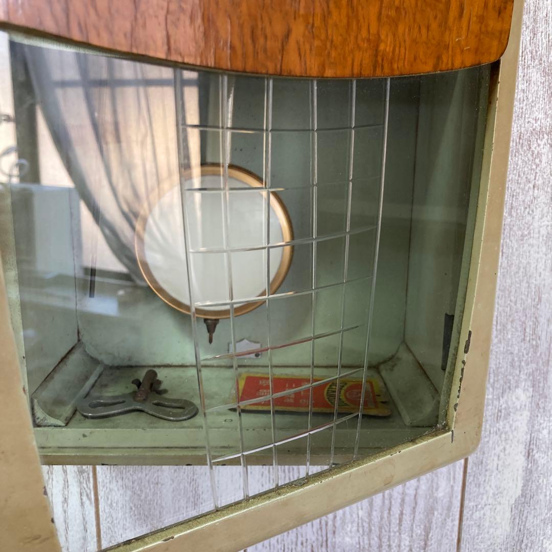 セイコー社 木製掛け時計 ガラスカバー付き　ビンテージ中古品　昭和30年代製