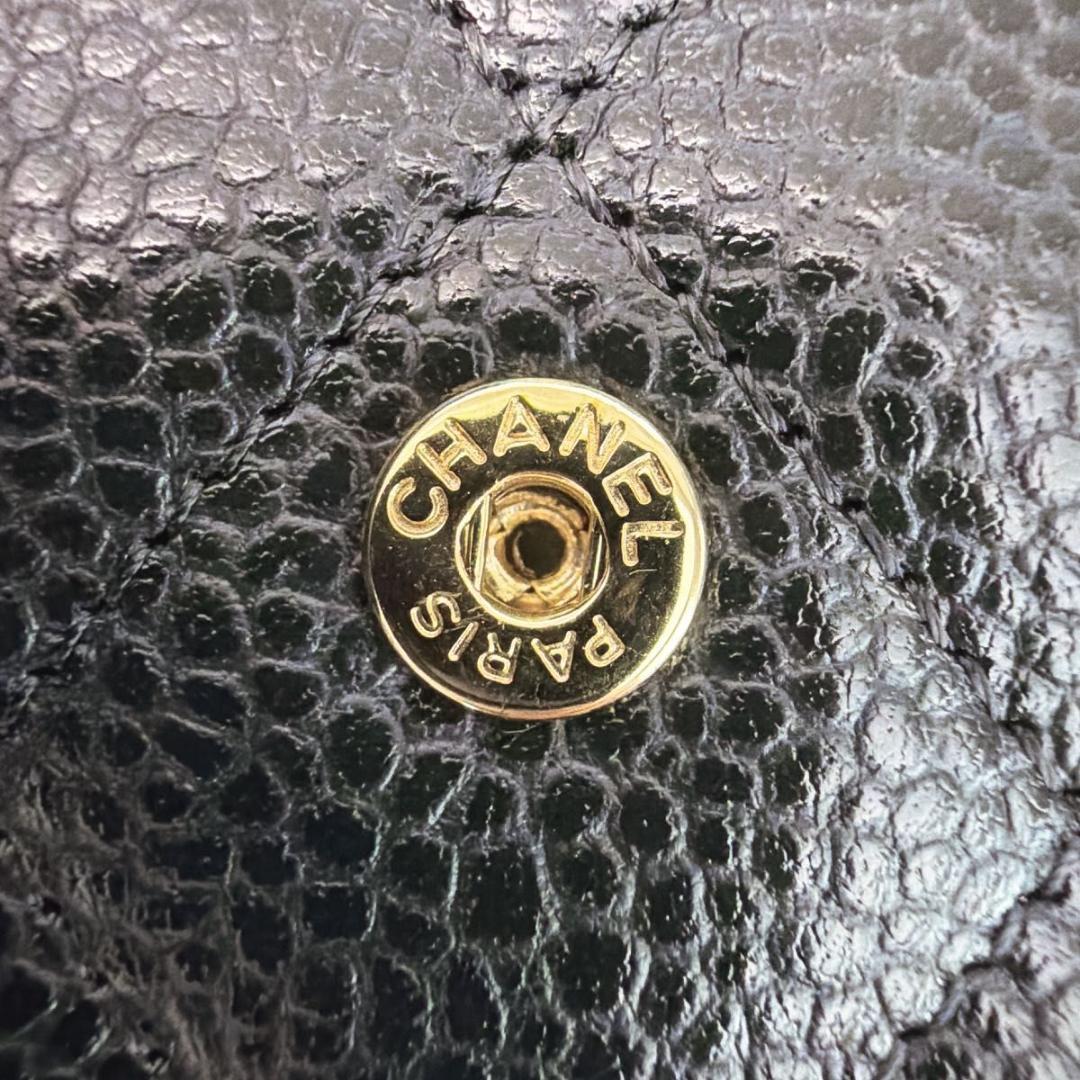 【yukari】シャネル ココマーク マトラッセ 三つ折り財布 コンパク