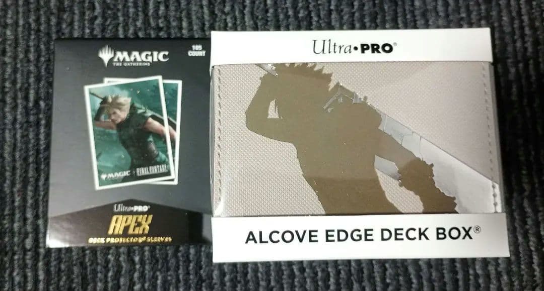 FF　MTG　ケース　スリーブ　セット　クラウド　100+　Ultrapro