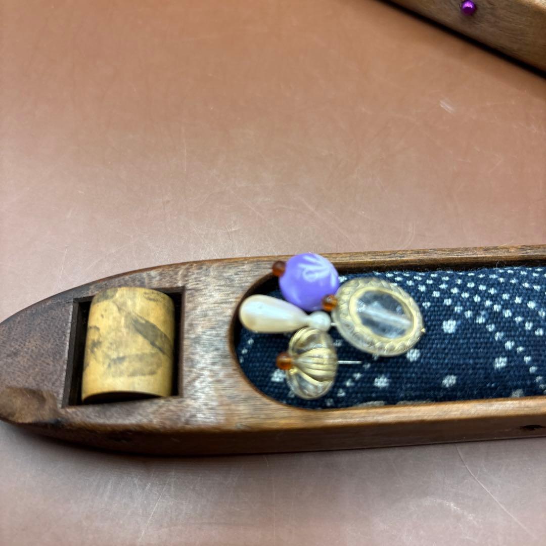 鎌倉彫　文庫箱　織り機の杼(ひ)で作った針山セット