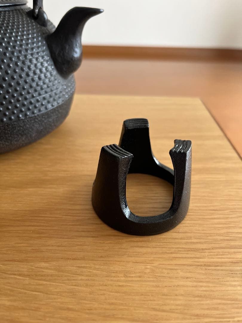 南部鉄器　薫山工房　鉄瓶