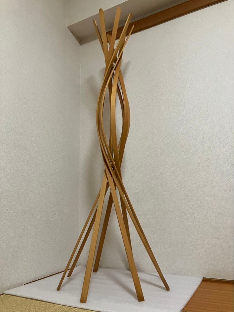 HORM　ホルム　ツイスト　コートハンガー　イタリア　ハンガーラック
