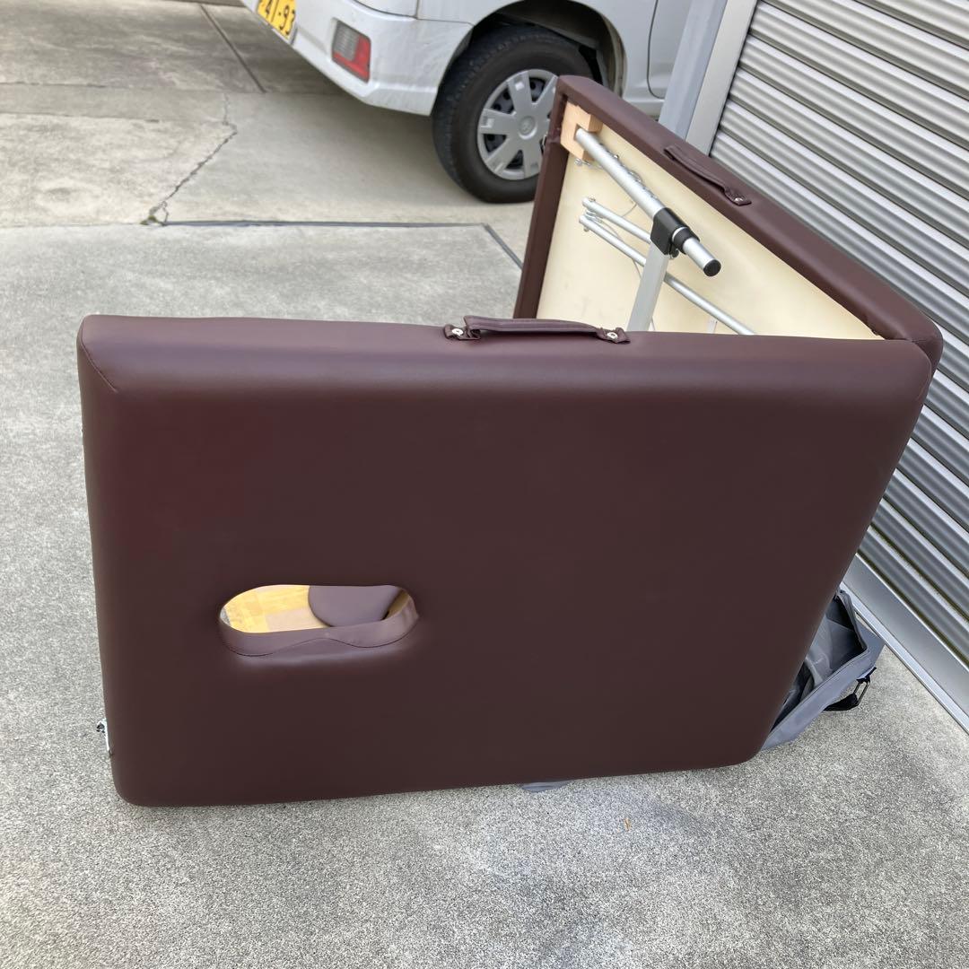 セブンビューティ　折りたたみ式マッサージテーブル　ブラウン