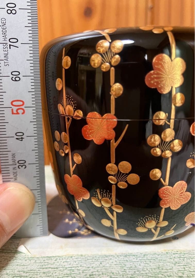 茶道具　槍梅蒔絵　内銀地　大棗　呉藤穣太郎　中古品　1点