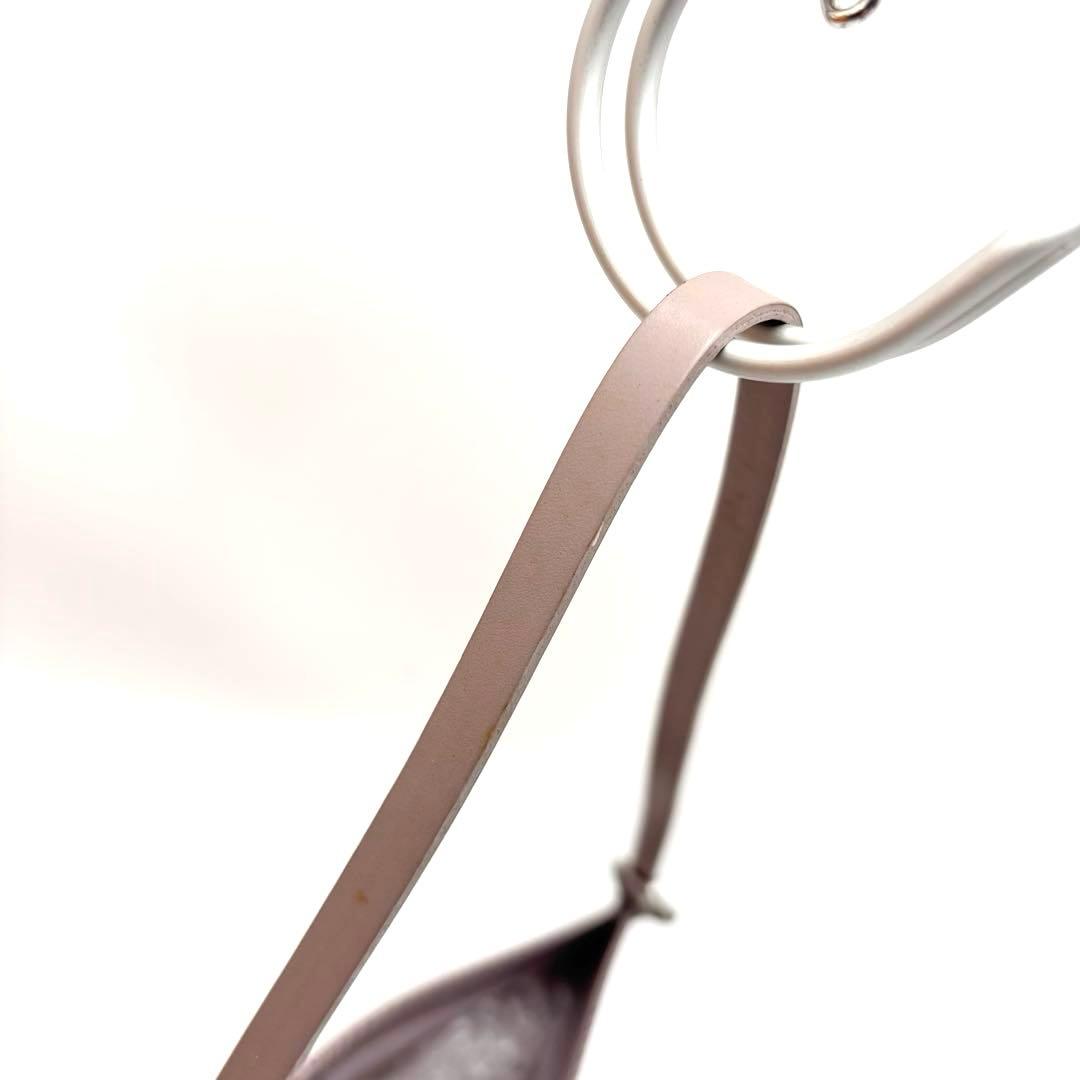 LOUIS VUITTON エピ　ポシェット　ドゥミリュンヌ　ライラック