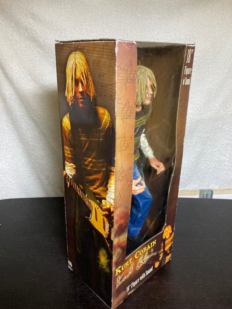 ネカ　Neca カートコバーン　 Cobain 18センチ