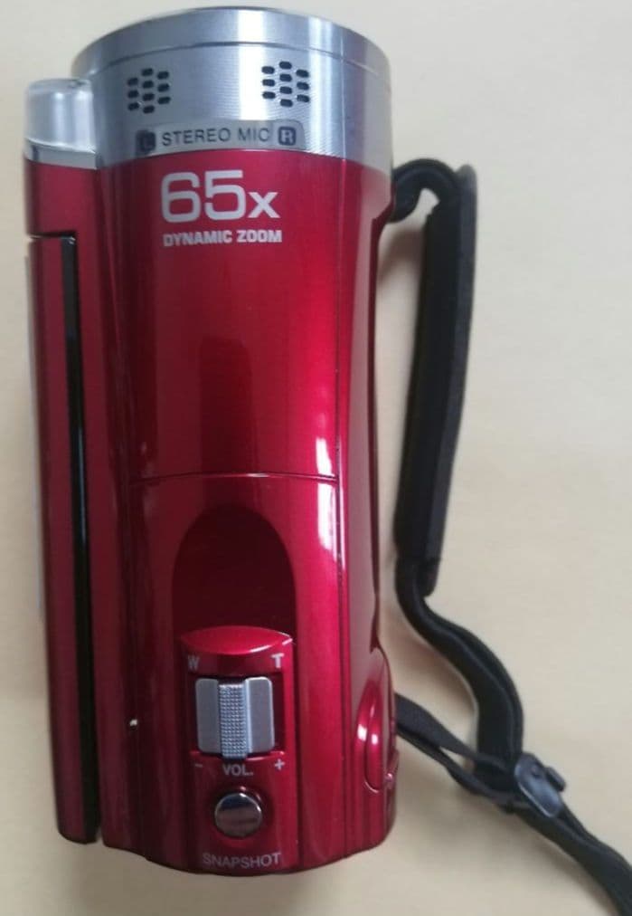 JVC Everio GZ-E565-R　未使用品