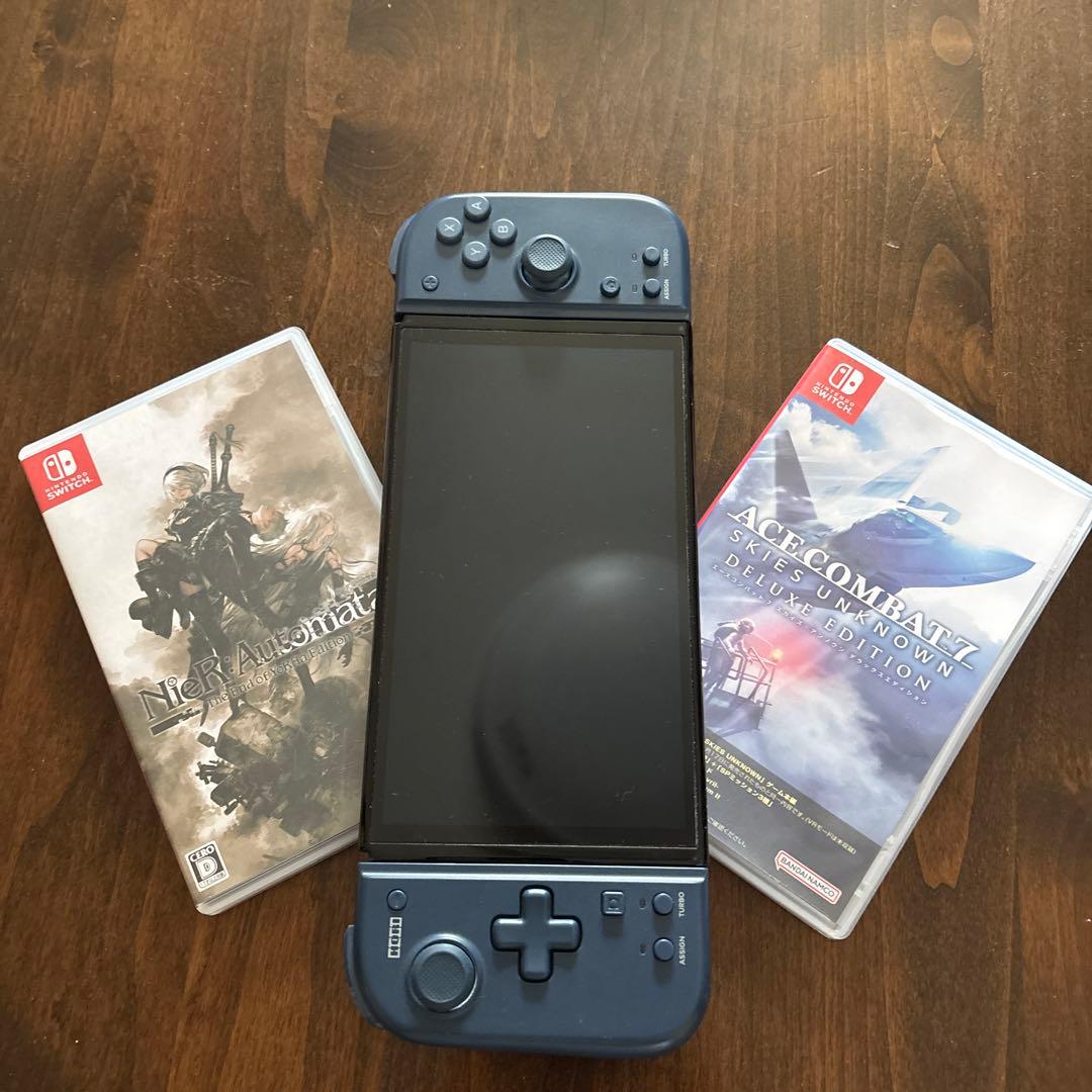 Nintendo Switch 有機EL ホリグリップコントローラー　ソフト2本