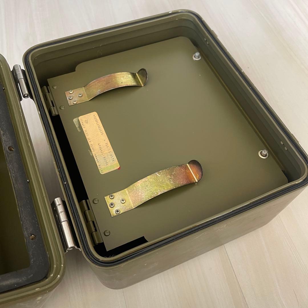 軍用 ZERO ゼロ ハリバートン ロッキード C-130 温度調整試験用ケース