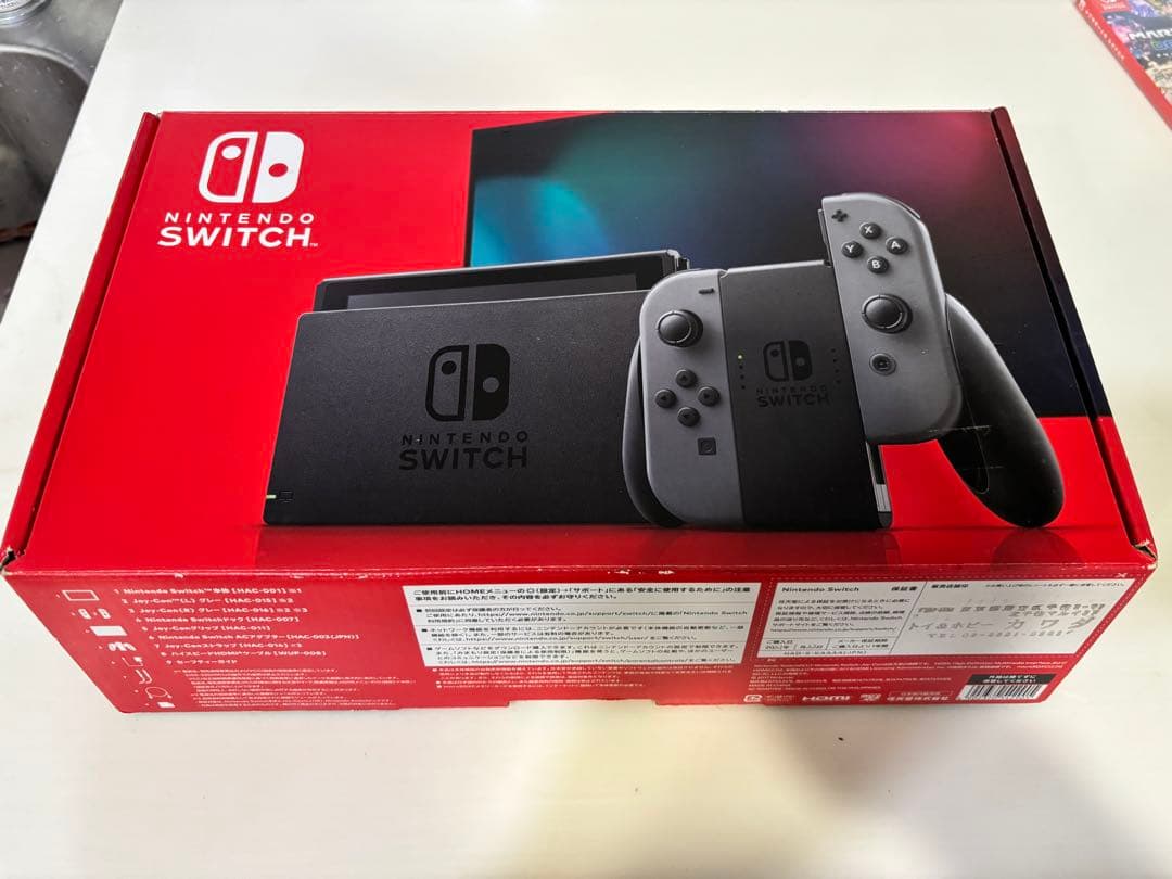 Nintendo Switch 本体 グレー +ソフト３つ