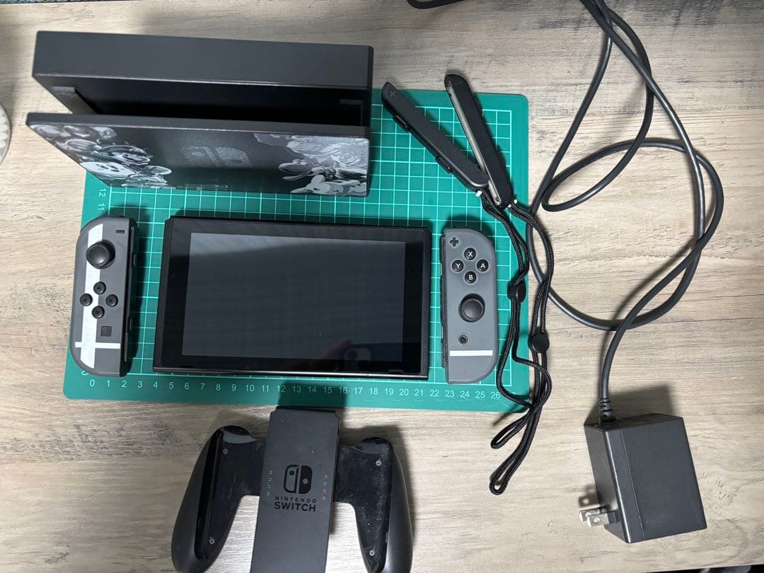 Nintendo Switch 本体のみ スマブラ エディション