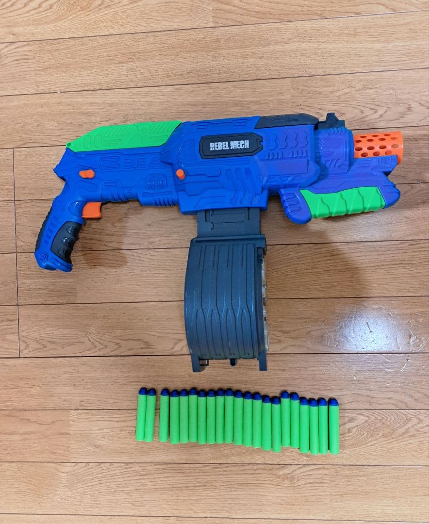 期間限定価格　ナーフ　Adventure Force Rebel Mech