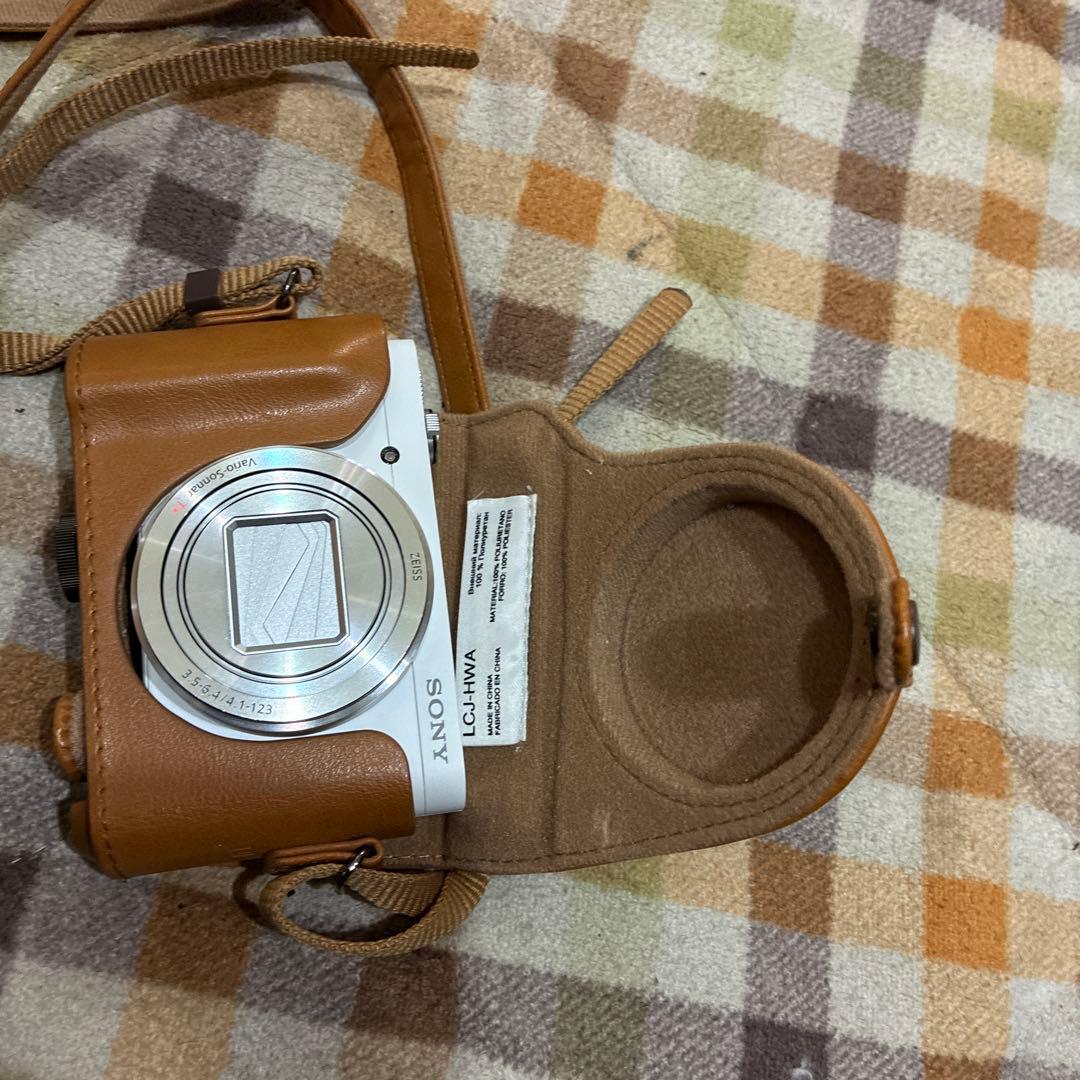 ケース付きSONY Cyber-shot DSC-WX500 デジタルカメラ