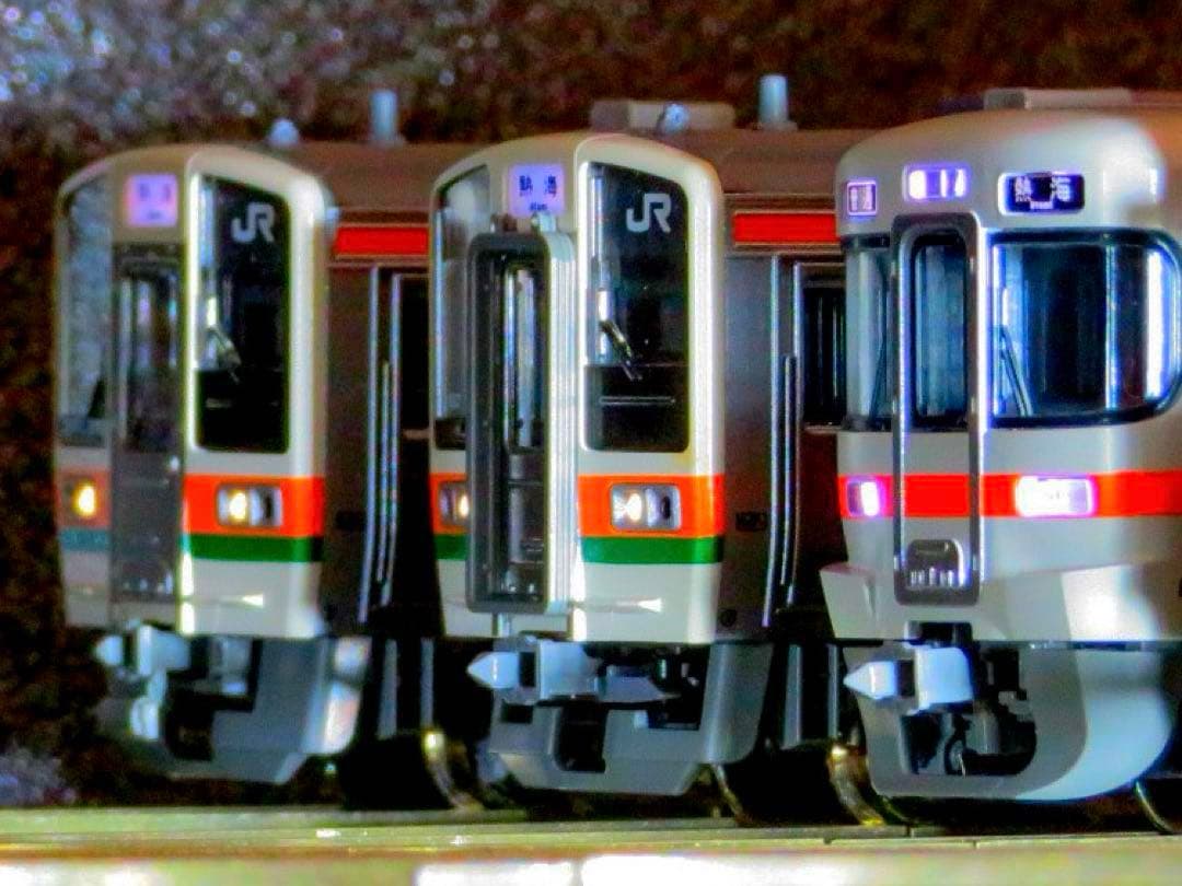 KATO 211系5000番台 (東海道本線) 3両セット【新品,未使用品】