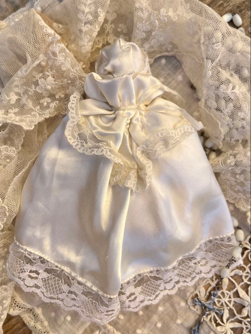 ◆フランスアンティーク｜ミニョネット赤ちゃんビスクドールベビー白ドレスセレモニー