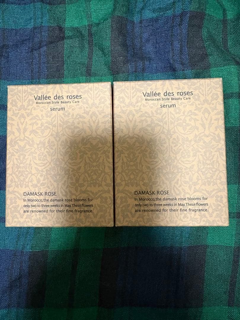 ヴァレドローズ セラム 18ml 美容液　2個