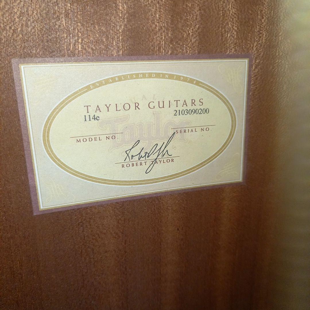 Taylor　テイラー　アコースティックギター　アコギ　114e