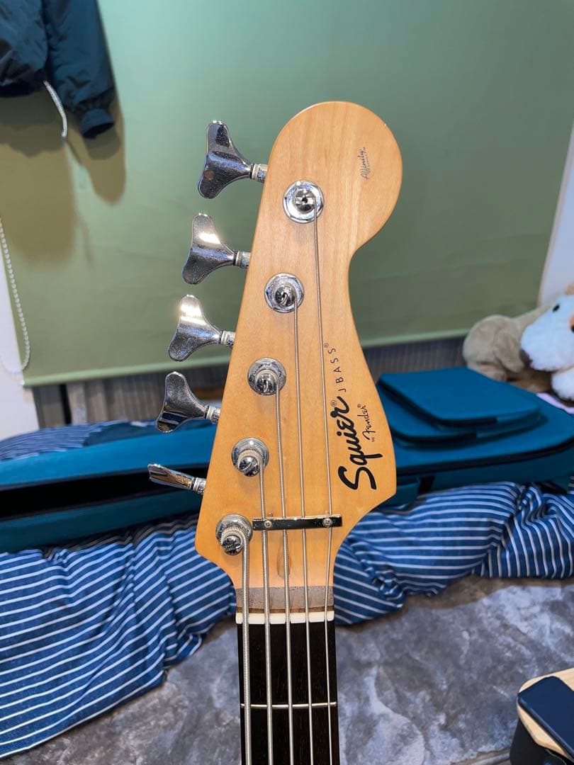 Squier affinity jazz bass v カスタム