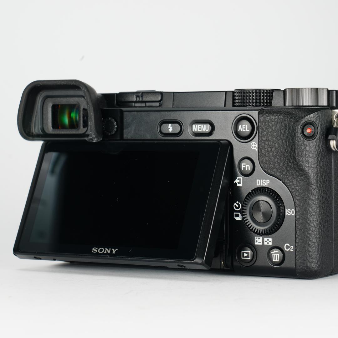 自撮りVlogに最適。4K対応 SONY α6100完動 美品 フルセット