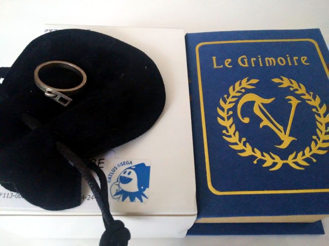 ★ペルソナ４ クマ ファスナーリング 指輪 アクセサリー レア