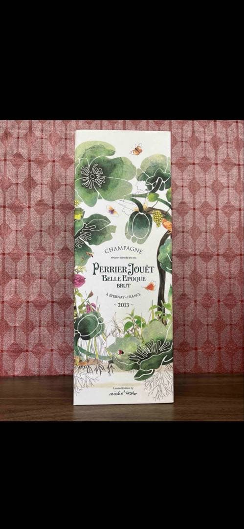 ペルノ・リカール・ジャパン ペリエ　ジュエ　ベル　エポック箱付き