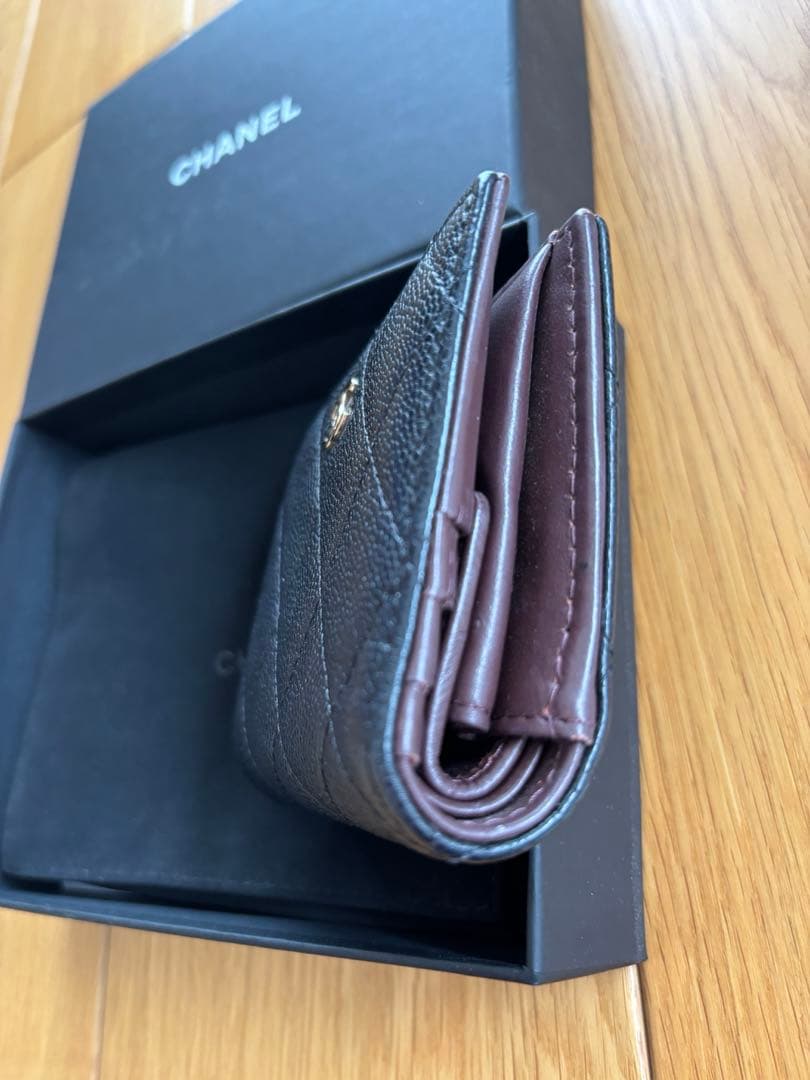 ☆CHANEL 二つ折り財布 ブラック☆