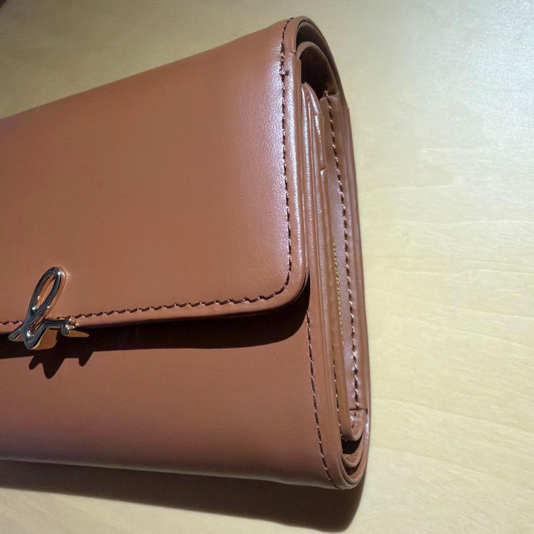 アニエスベー 三つ折り財布　Agnes b. 天然皮革