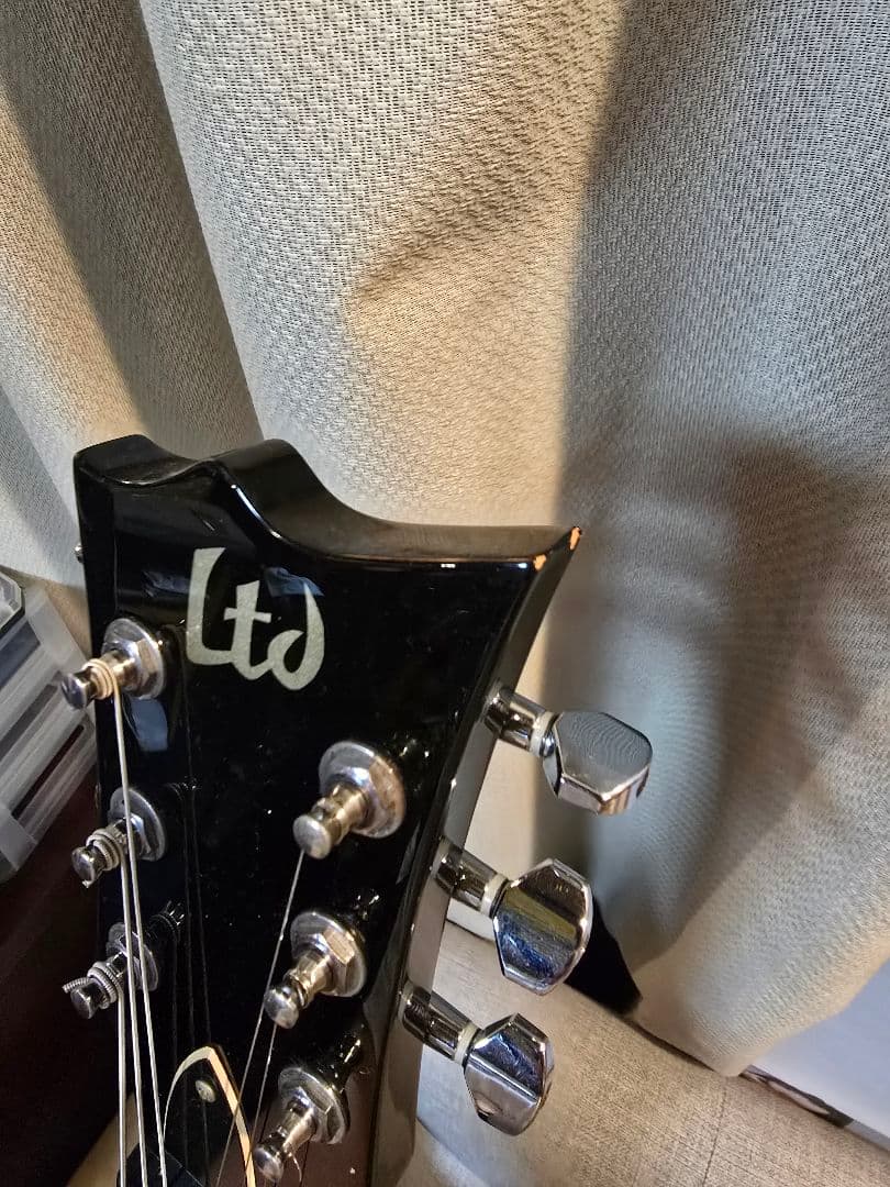 LTD VIPER-50 ESP エレキギター