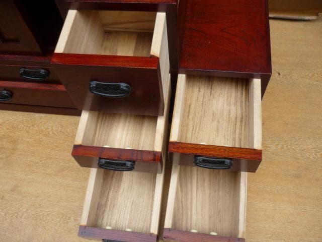 階段箪笥　ケヤキ材　美品　九杯引き出し　和家具・収納箪笥