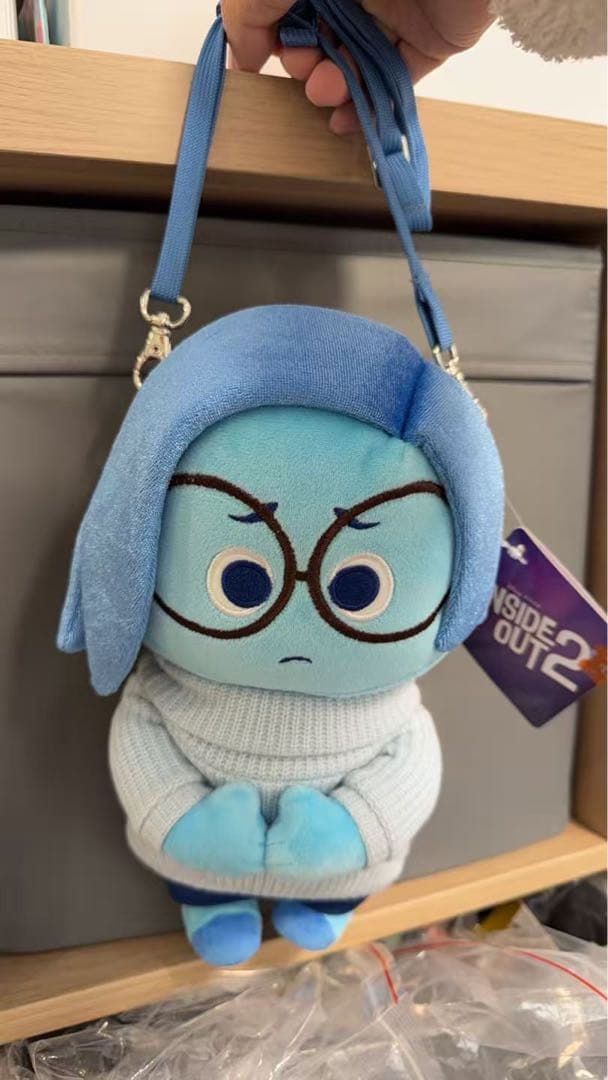 香港ディズニーランド正規品　カナシミ　ショルダーぬいぐるみ