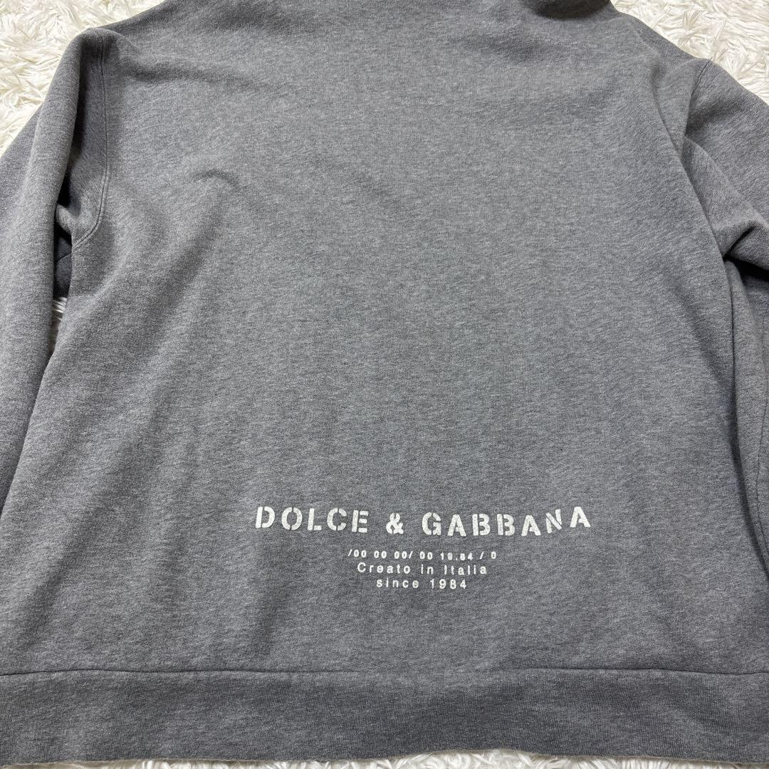【大きいサイズ】ドルチェアンドガッバーナ　パーカー グレー　ロゴ　大人気