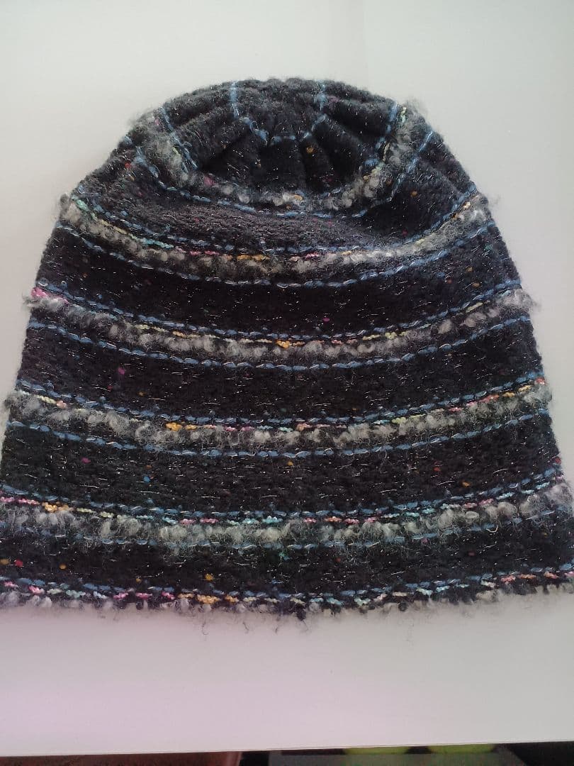 正規品　 ニット帽　ビーニー　黒　ラメ　帽子　CCマーク