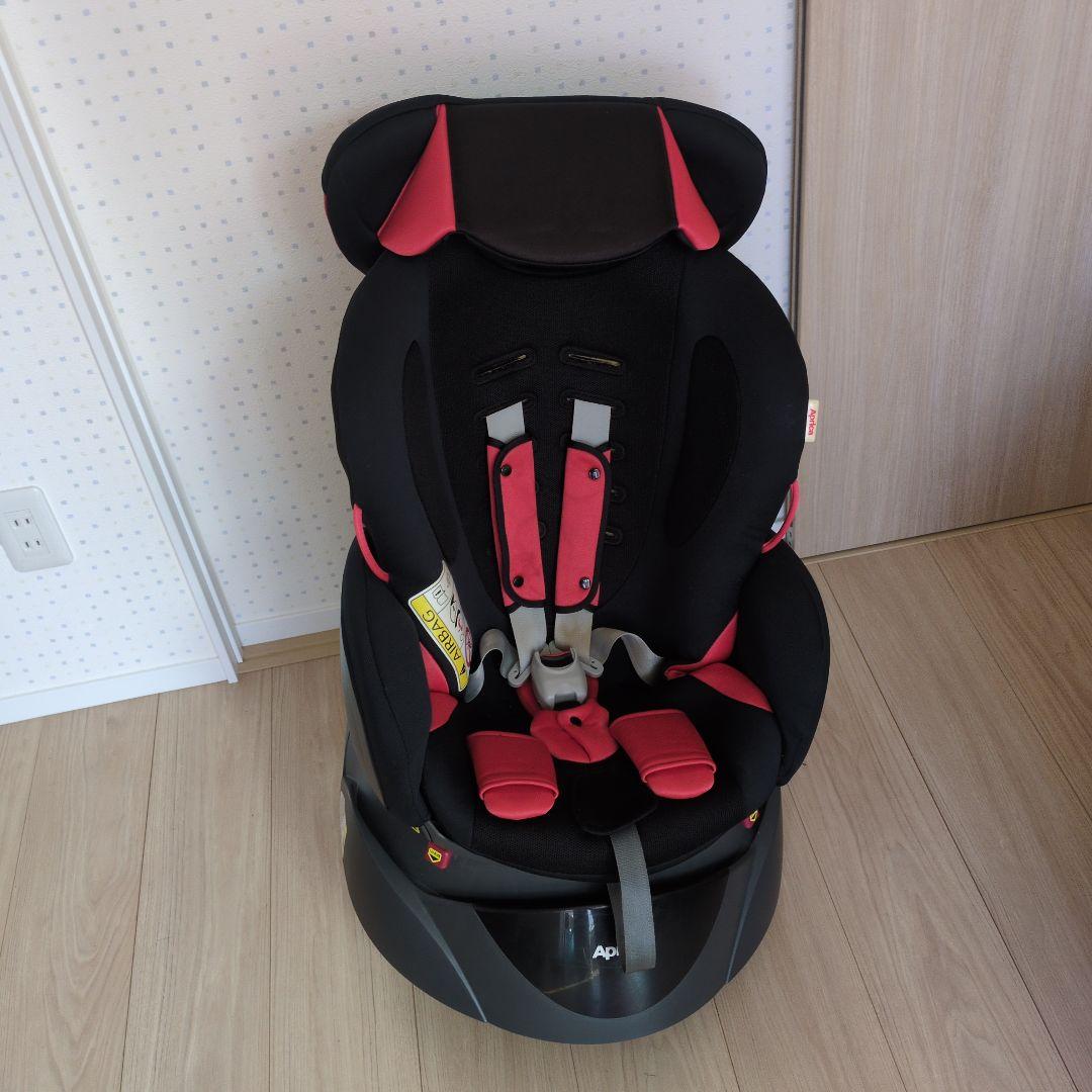アップリカ Apricaチャイルドシート(360°回転)新生児〜3才ぐらい