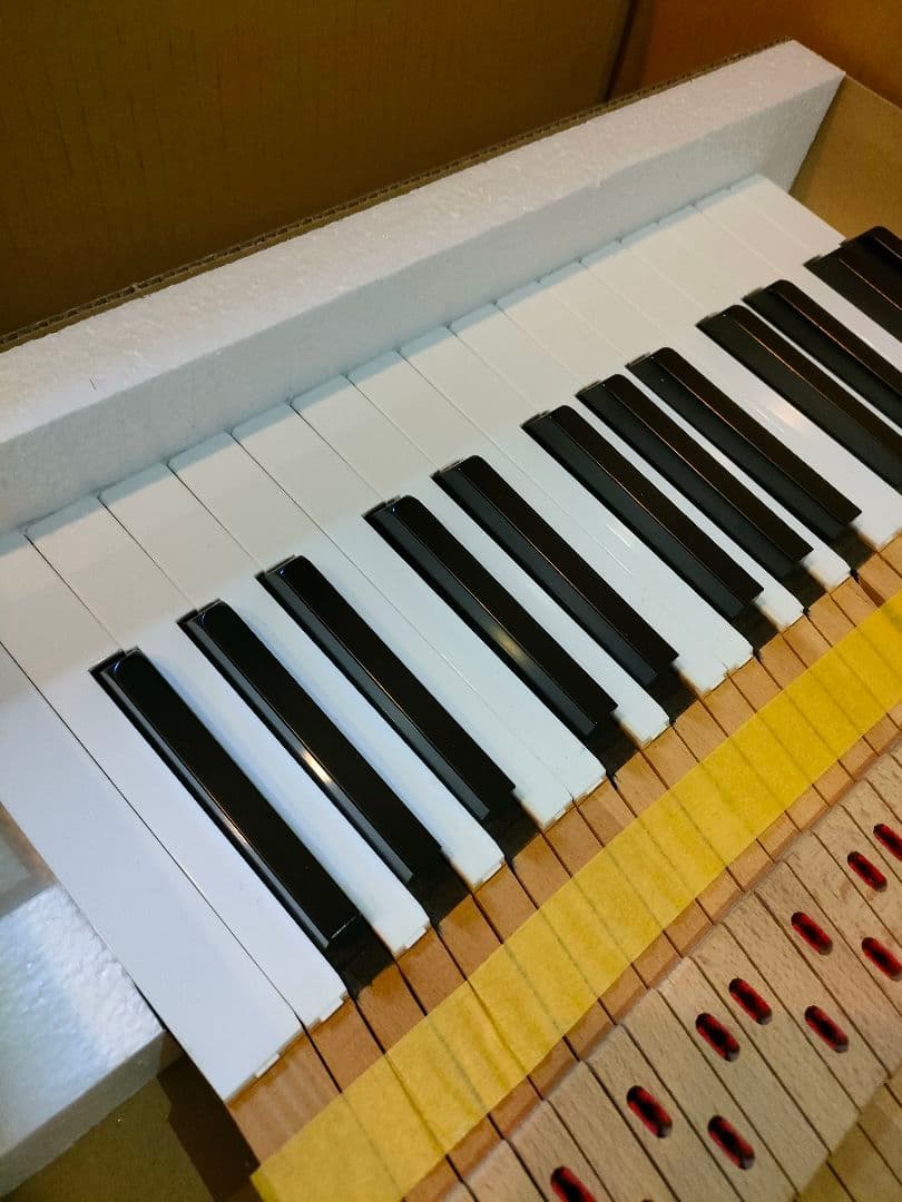 YU30,YU33 ピアノ鍵盤 訳あり