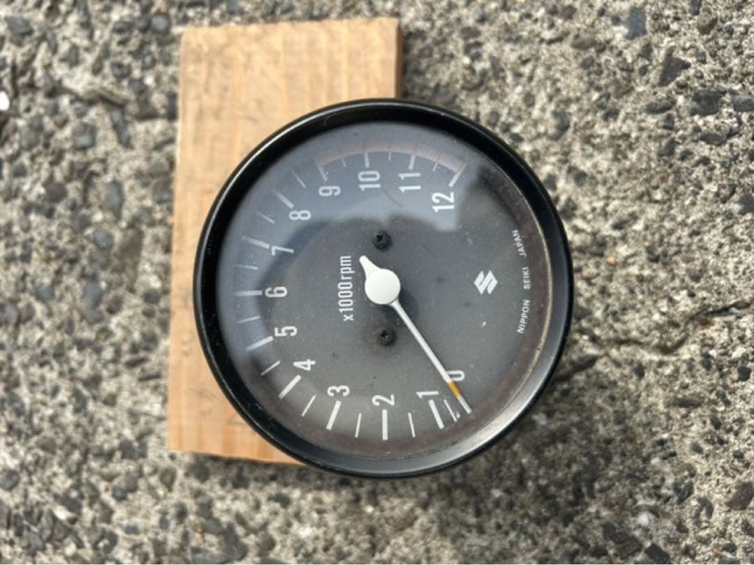 デ*ン様 GS400タコメーター
