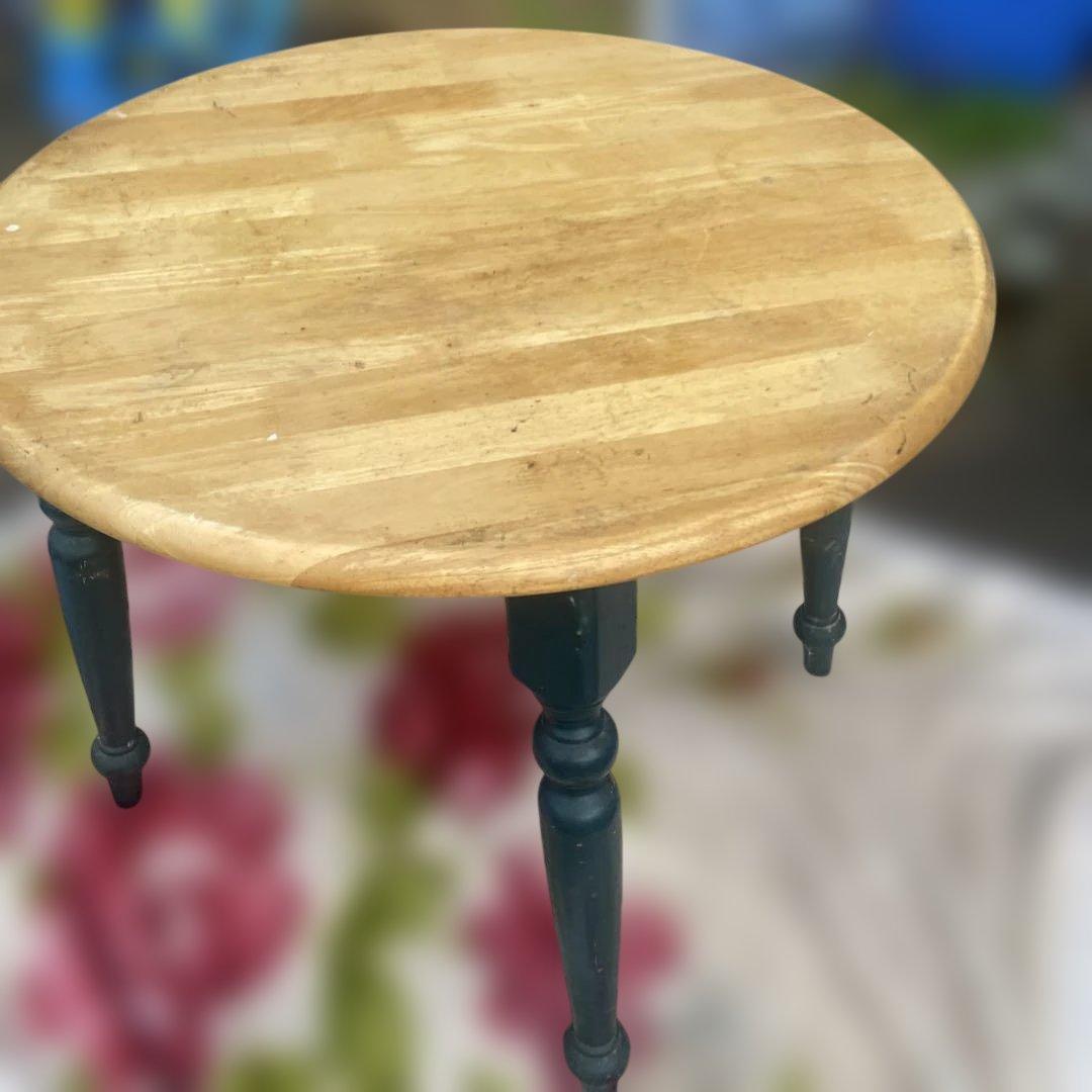 木製円形テーブル アンティーク風