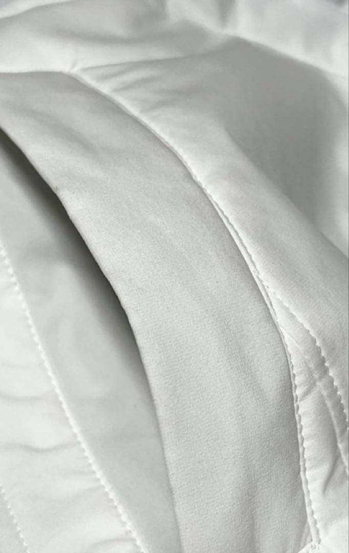 【セット リバーシブル】マスターバニー 中綿スニード & スカート 原英莉花