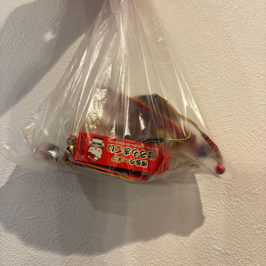 『1/12〜1/13』キティーちゃん　ご当地キーホルダー　お楽しみ10個セット