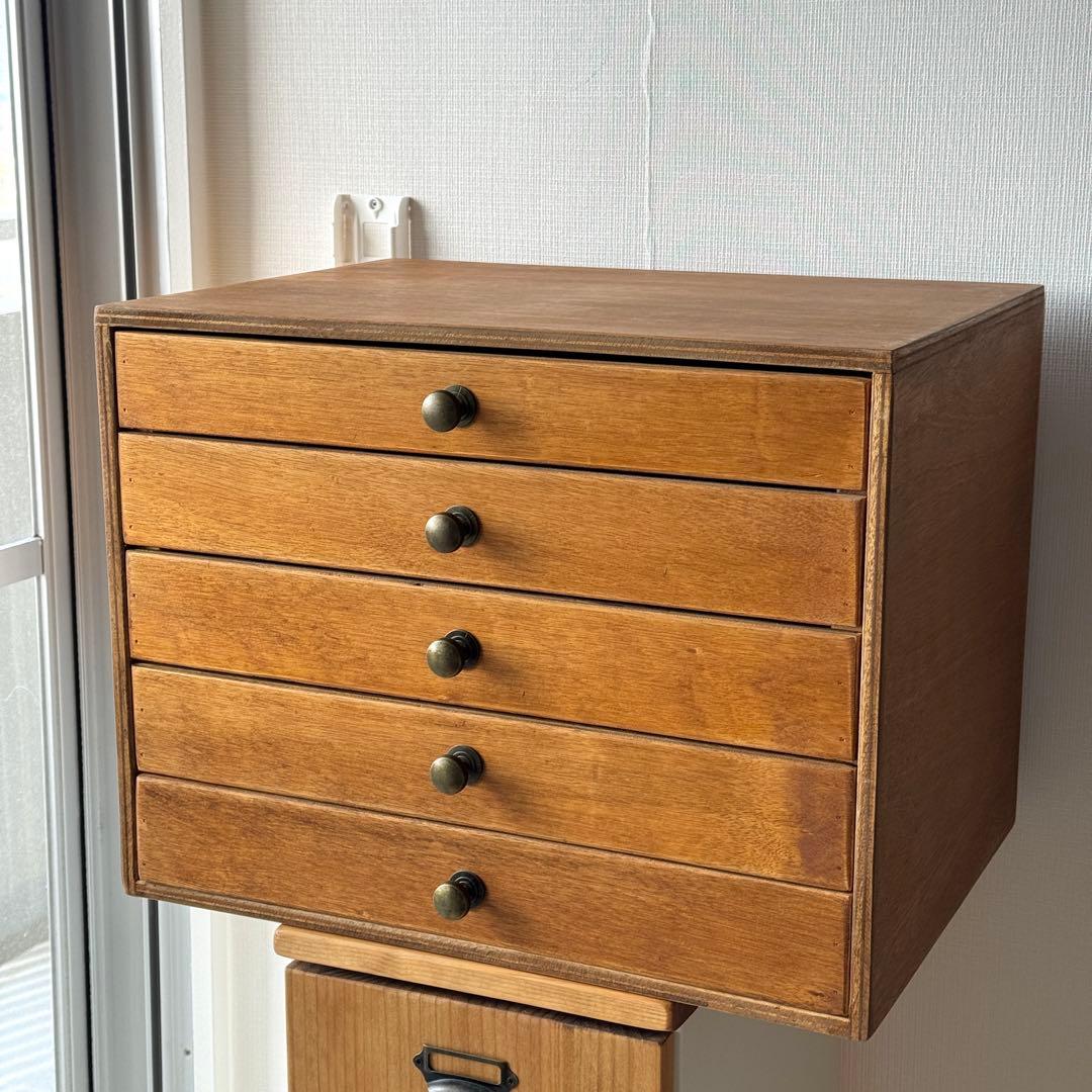 送料込み｜アンティーク調　木製の小引き出し　A3サイズ　5段　つまみタイプ